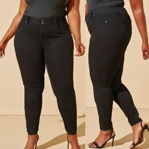 Ashley Stewart Classic Black Skinny Jeans